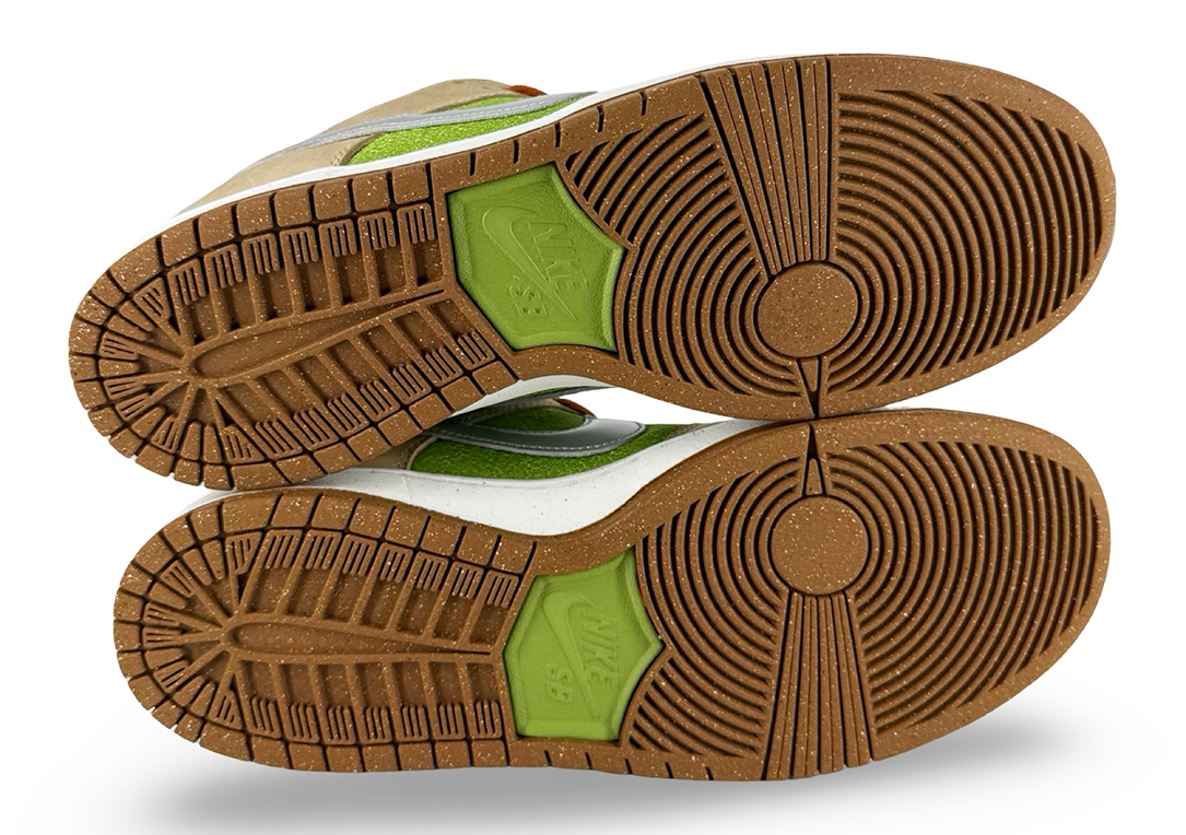 Nike SB Dunk Low Escargot