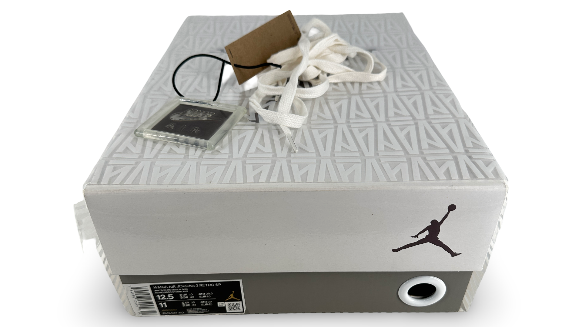 Jordan 3 Retro SP A Ma Maniére (Women's)