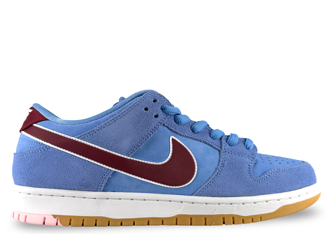 Nike SB Dunk Low Philadelphia Phillies