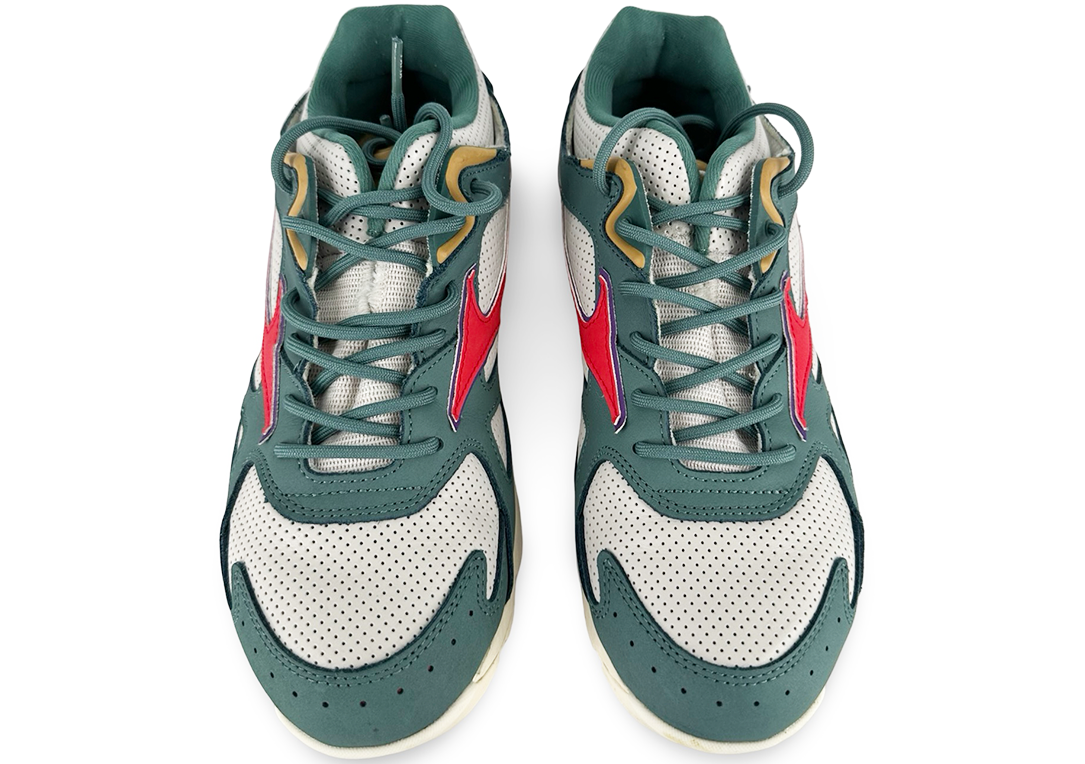 Mizuno Sky Medal Patta Ivory Red Green