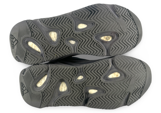 adidas Yeezy Boost 700 V2 Vanta