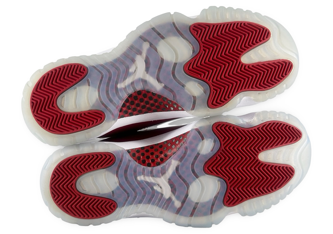 Jordan 11 Retro Cherry (2022)