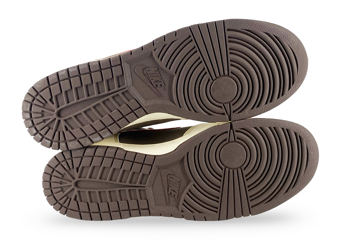Nike Dunk High SE Baroque Brown