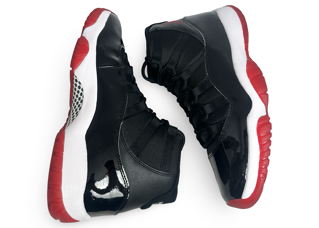 Jordan 11 Retro Playoffs Bred (2019)