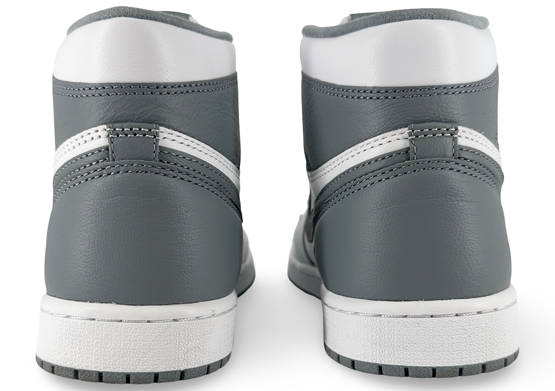 Jordan 1 Retro High OG Stealth