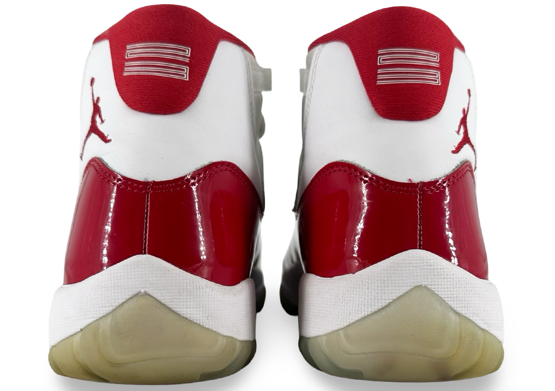 Jordan 11 Retro Cherry (2022)