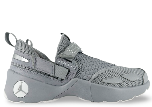 Jordan Trunner LX Wolf Grey
