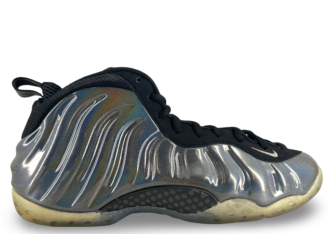 Nike Air Foamposite One Hologram