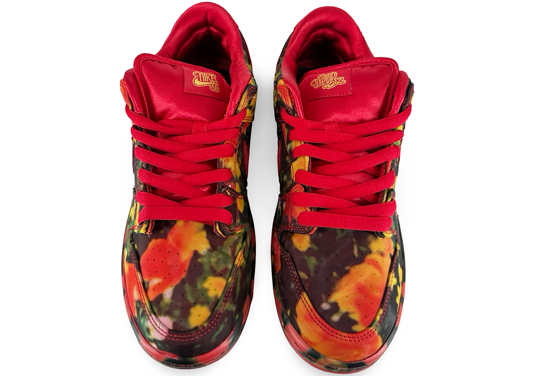 Nike SB Dunk Low The Wizard of Oz Poppy Field