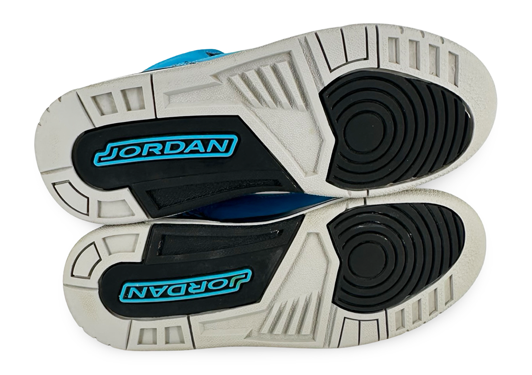 Jordan 3 Retro Powder Blue (GS)