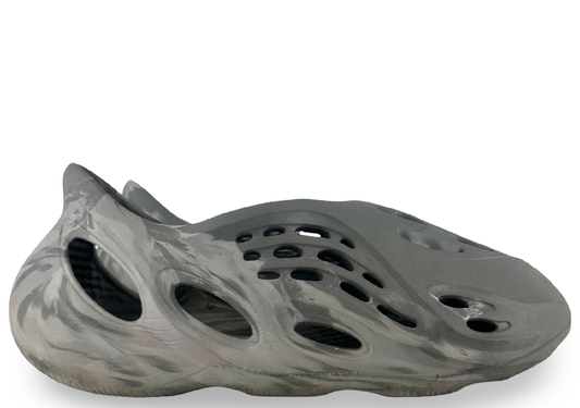 adidas Yeezy Foam RNR MX Granite