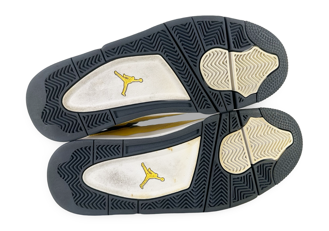 Jordan 4 Retro Lightning (2021)