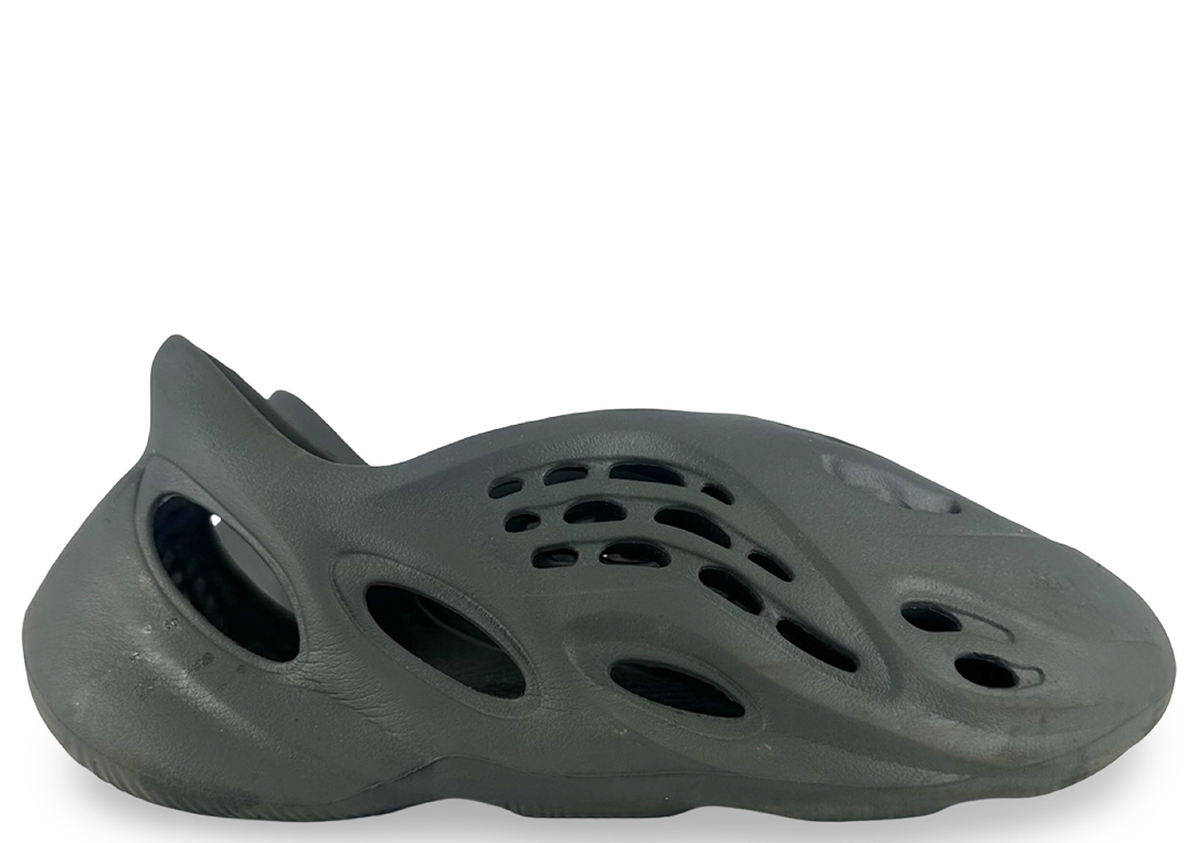 adidas Yeezy Foam RNR Onyx