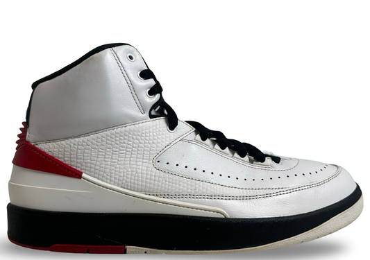 Jordan 2 Retro Chicago (2022)