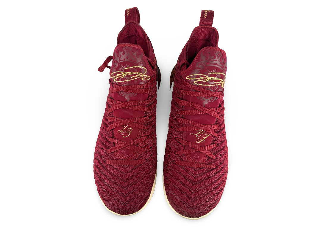 Nike LeBron 16 King