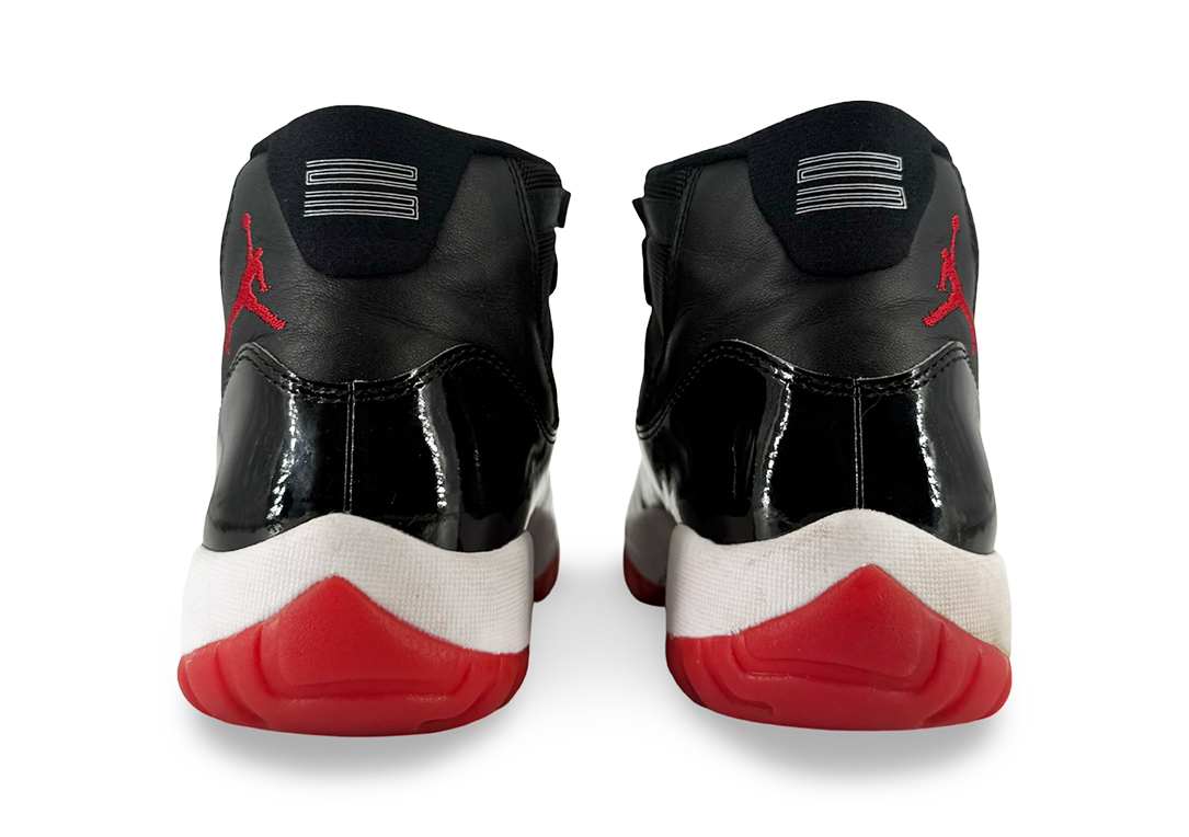 Jordan 11 Retro Playoffs Bred (2019)