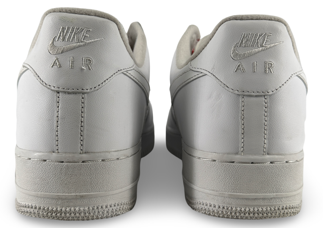 Nike Air Force 1 Low Supreme White