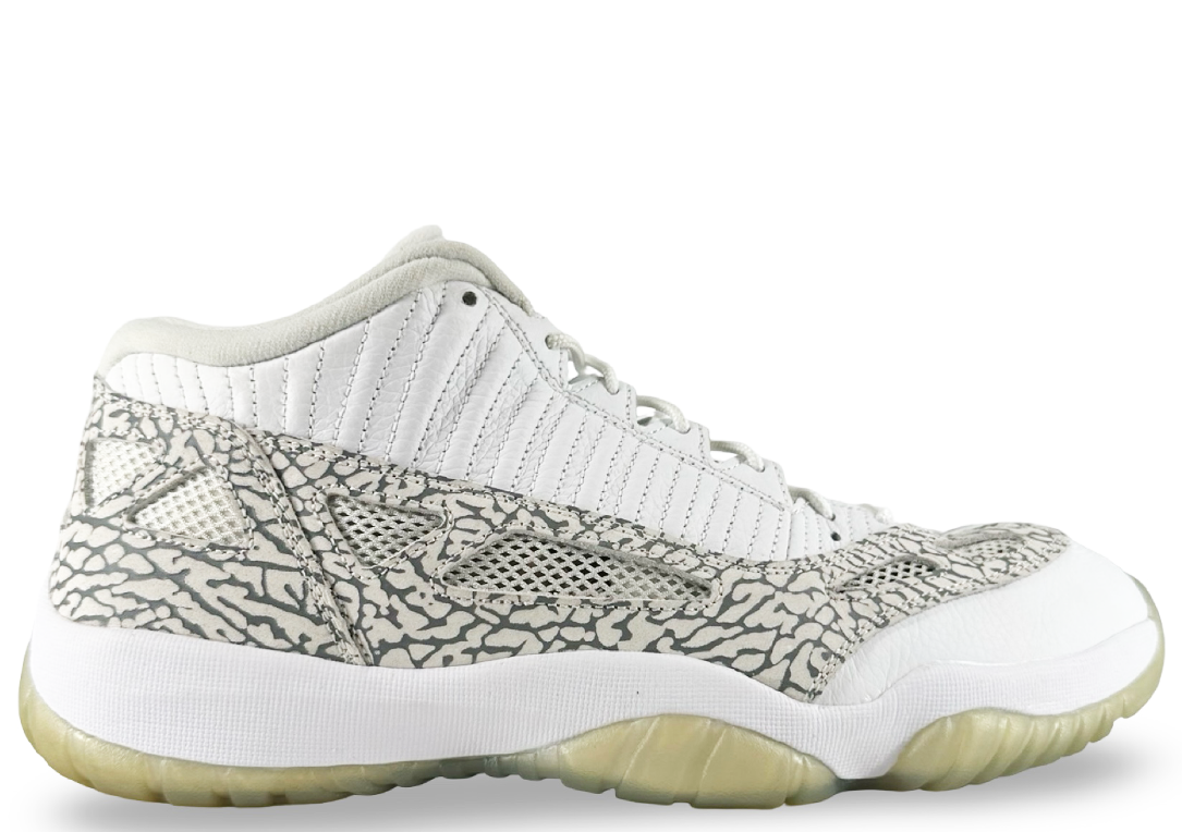 Jordan 11 Retro Low IE Cobalt (2015)