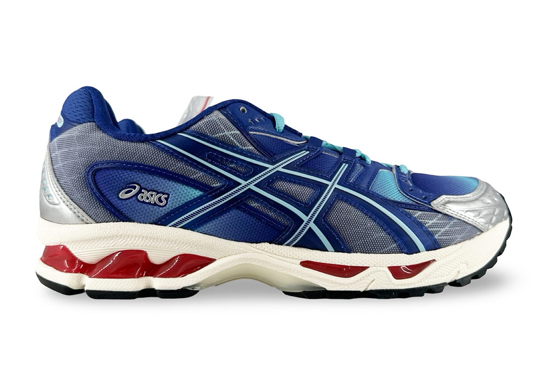 ASICS Gel-Nimbus 10.1 Kith Marvel vs. Capcom Iron Man vs. Mega Man Sealed Box (Comic Included)