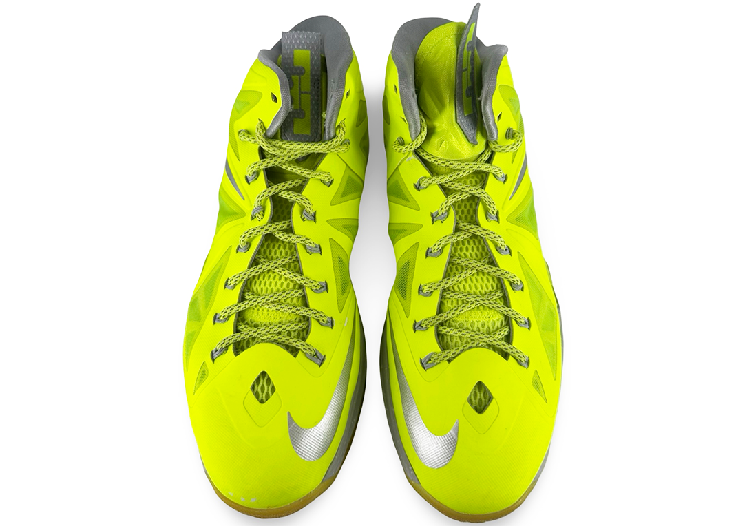 Nike LeBron X Volt