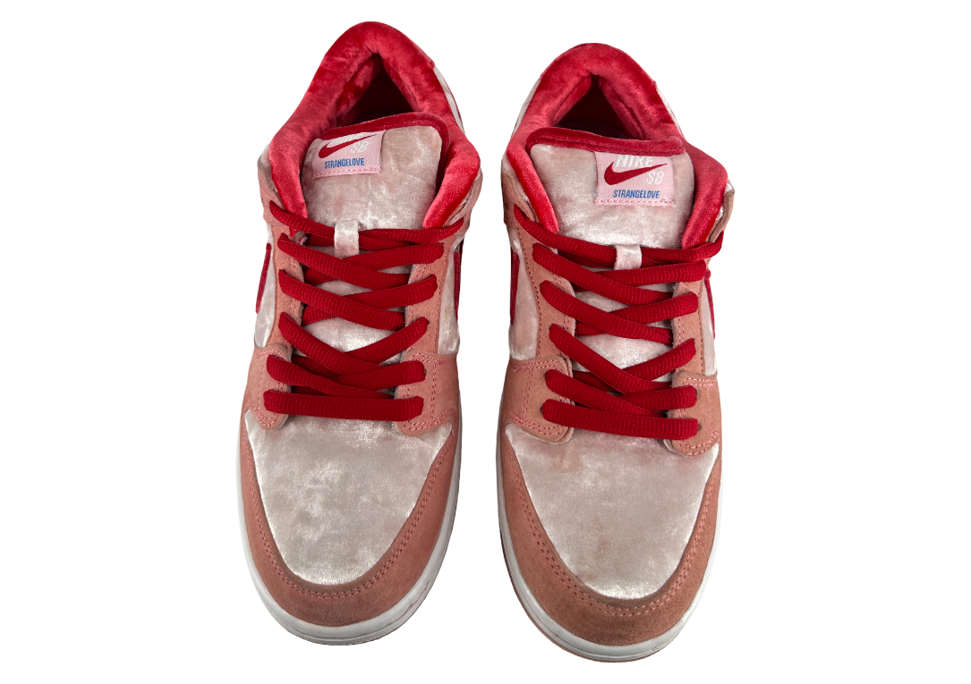 Nike SB Dunk Low StrangeLove Skateboards