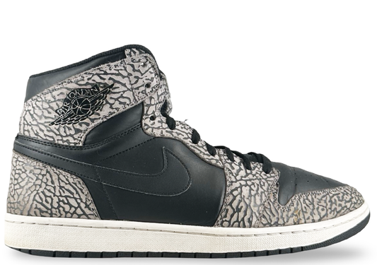 Jordan 1 Retro Un-Supreme (2016)