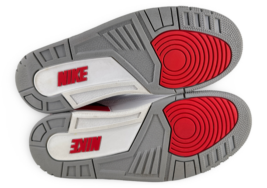 Jordan 3 Retro Fire Red (2022)