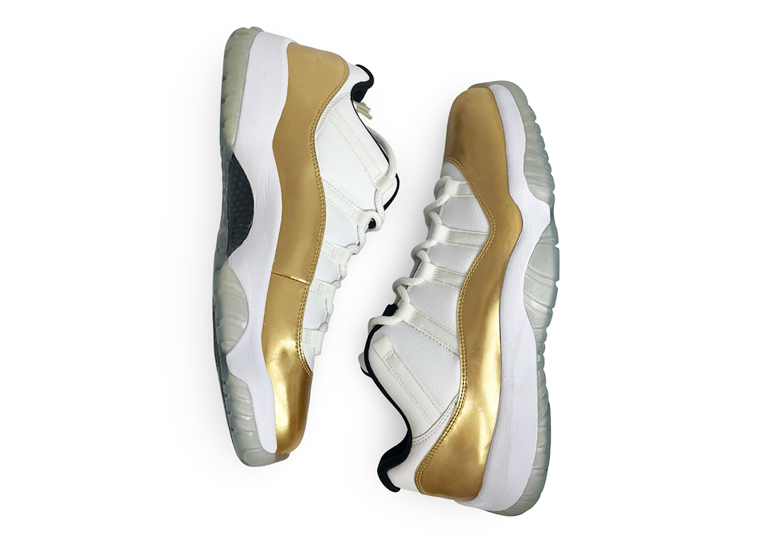 Jordan 11 Retro Low Closing Ceremony (2016)