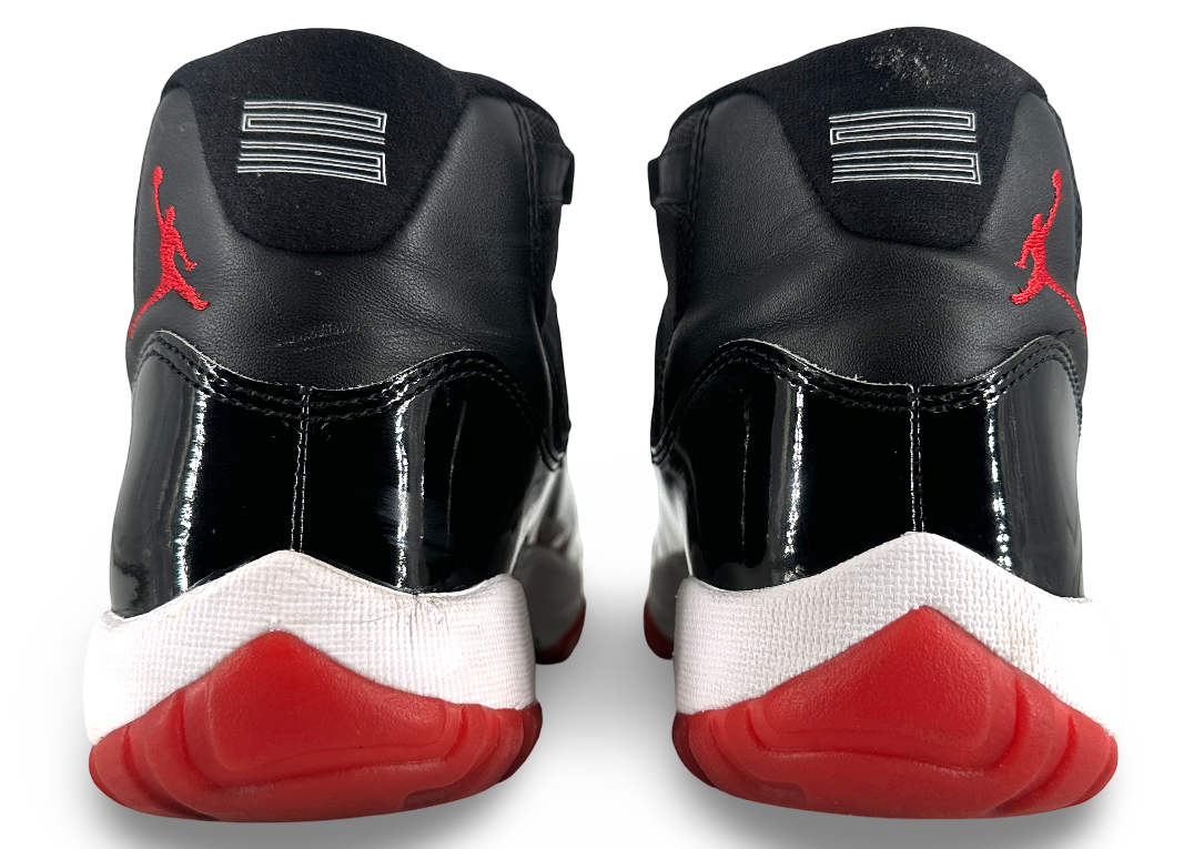 Jordan 11 Retro Playoffs Bred (2019)