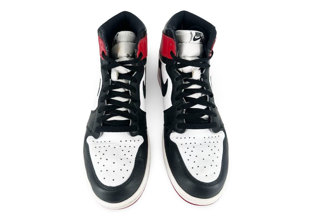 Jordan 1 Retro Black Toe (2016)