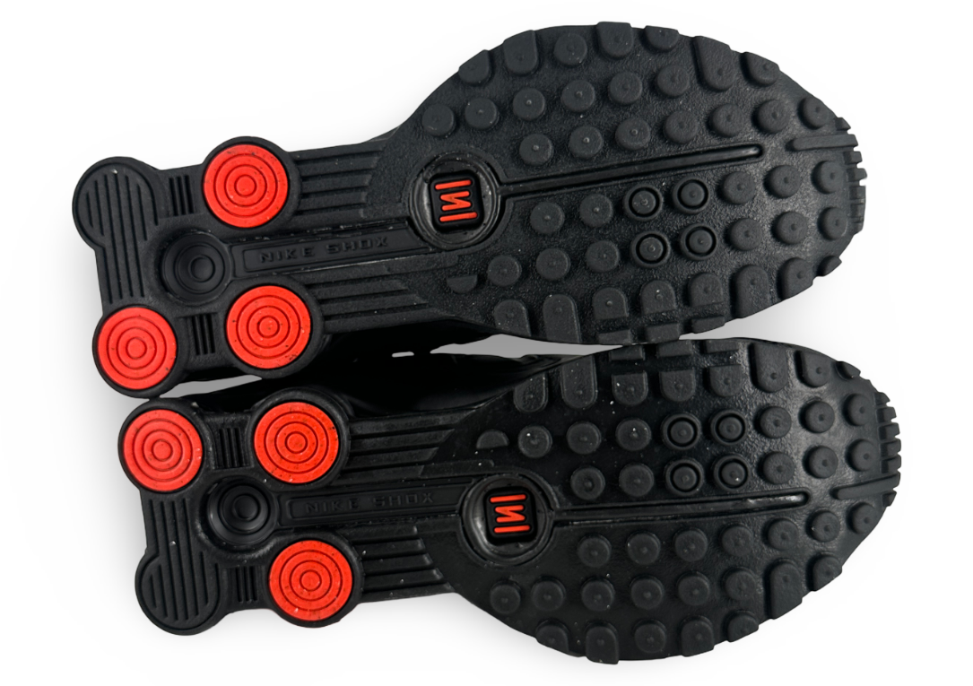 Nike Shox R4 Black (Women's)