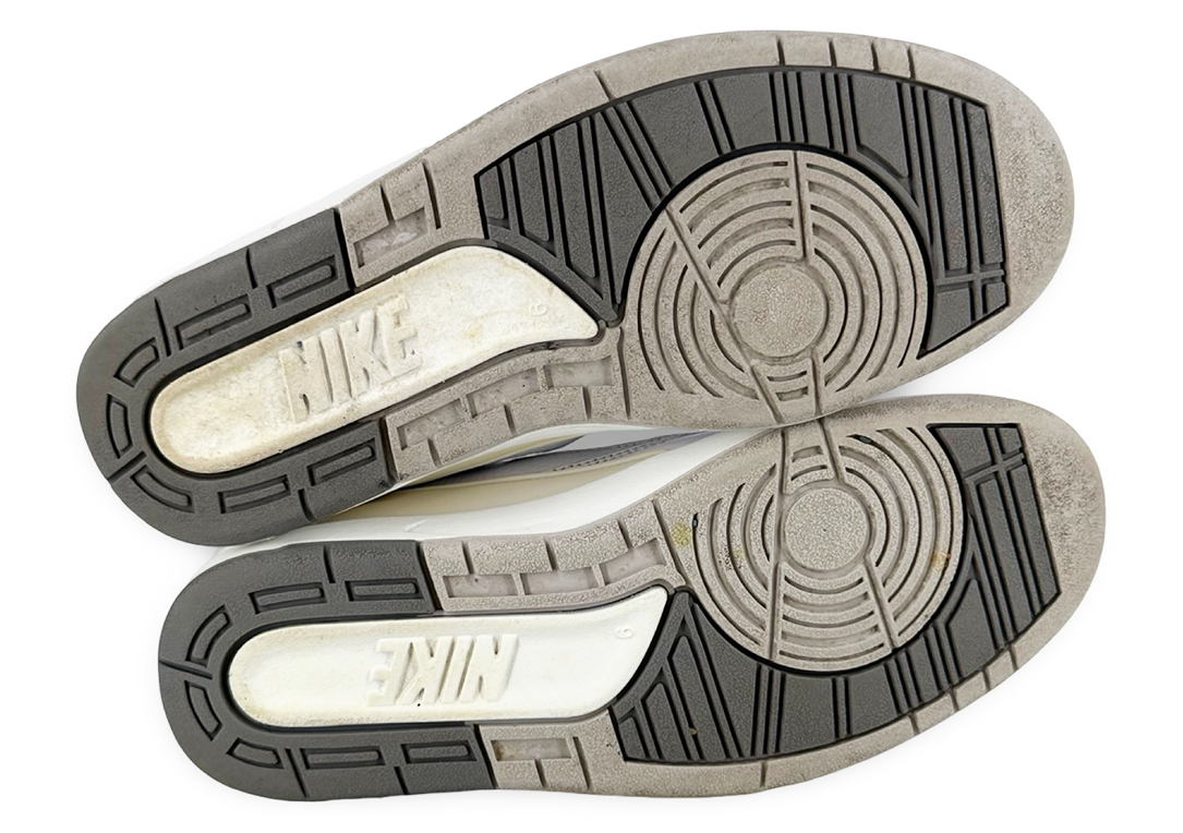 Jordan 2 Retro Cement Grey