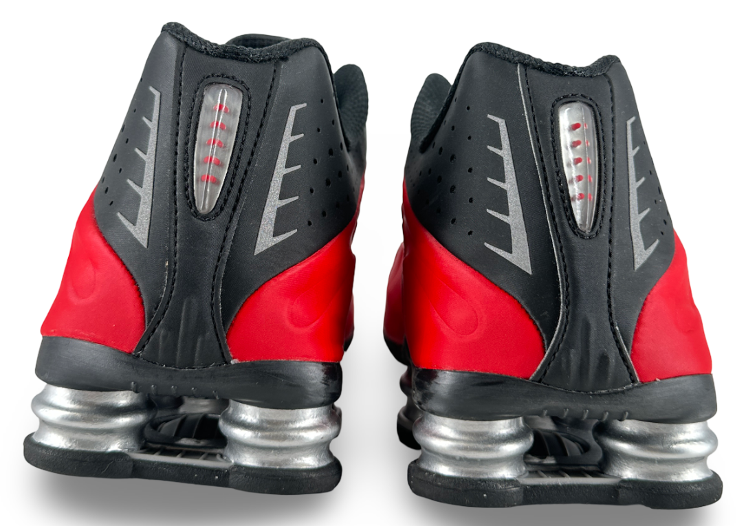 Nike Shox R4 University Red Black Metallic Silver
