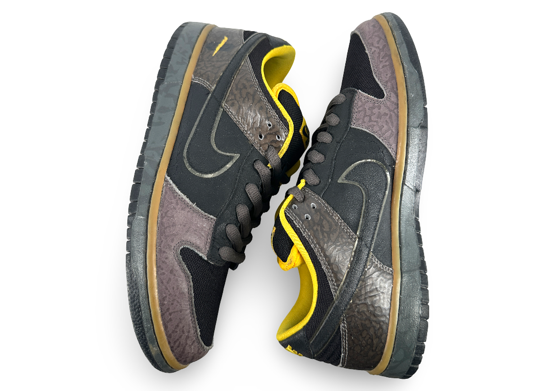 Nike SB Dunk Low Yellow Curb