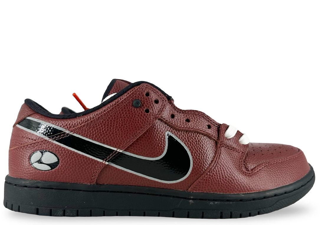 Nike SB Dunk Low Limosine Skateboards