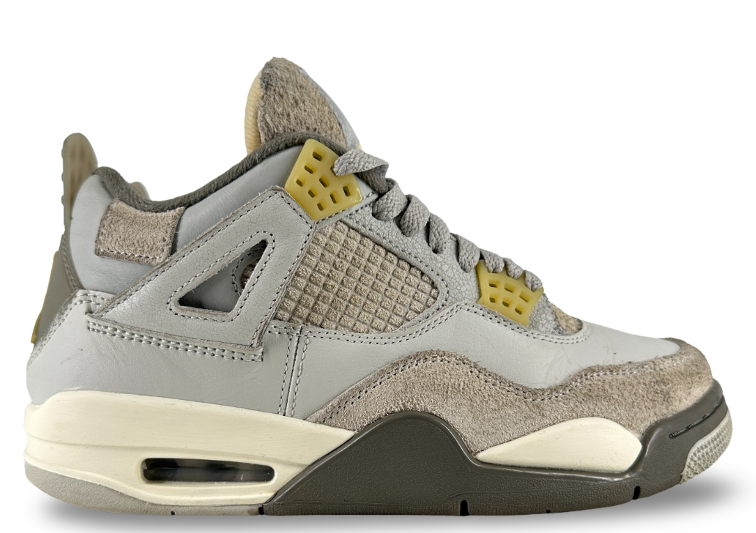 Jordan 4 Retro SE Craft Photon Dust