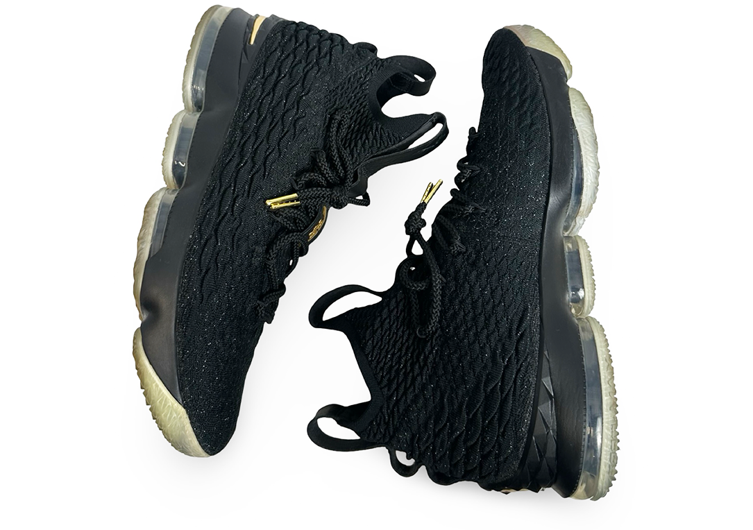 Nike LeBron 15 Black Gold