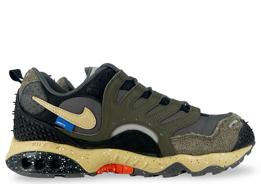 Nike Air Terra Humara Undefeated Cargo Khaki