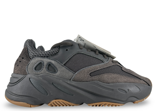 adidas Yeezy Boost 700 Utility Black