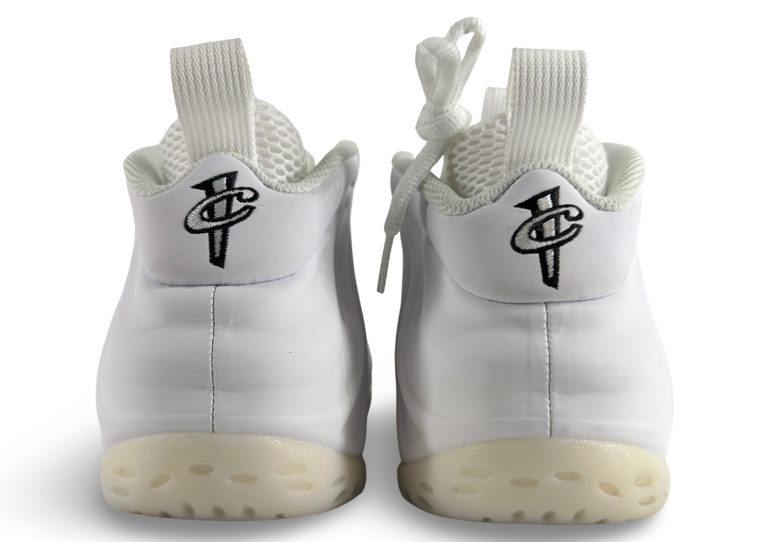 Nike Air Foamposite One Triple White