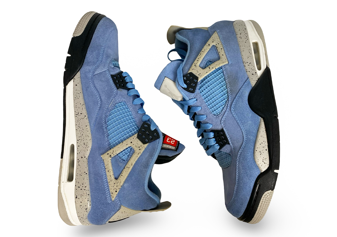 Jordan 4 Retro University Blue (2021)