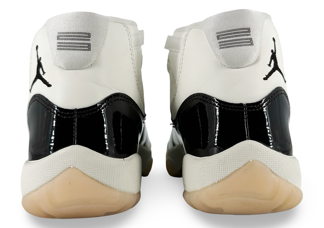 Jordan 11 Retro Neapolitan (Women's)