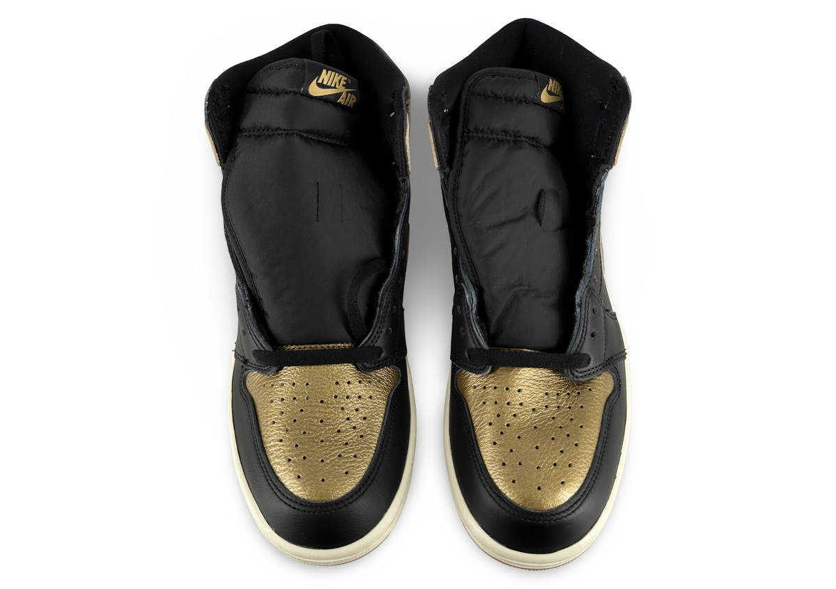 Jordan 1 Retro High OG Black Metallic Gold