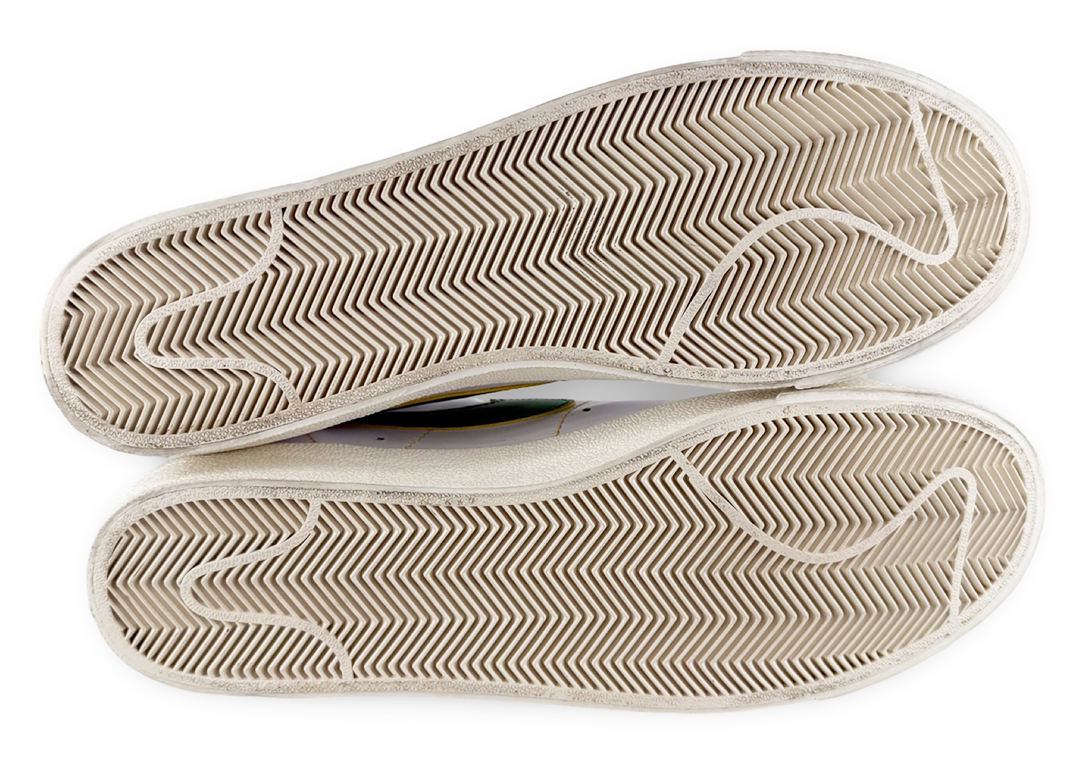 Nike Blazer Mid 77 Raygun