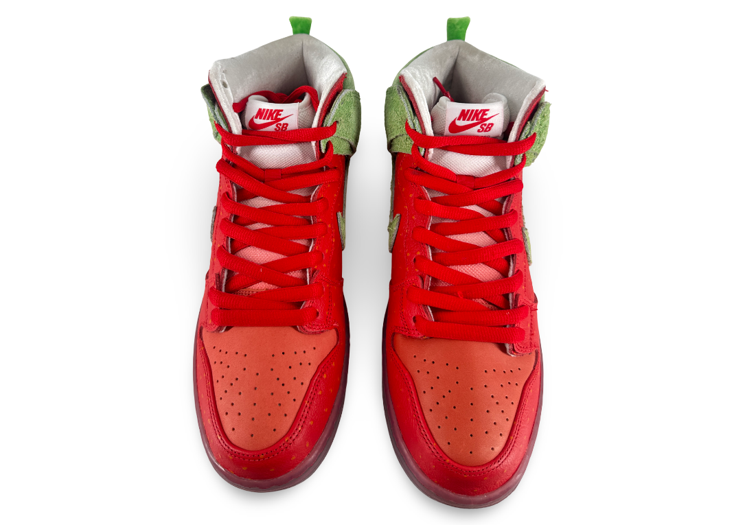 Nike SB Dunk High Strawberry Cough (Regular Box)