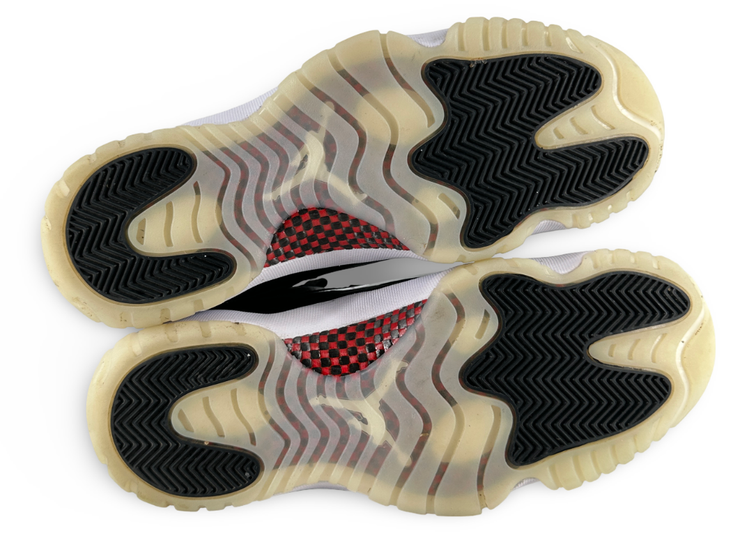 Jordan 11 Retro Low 72-10