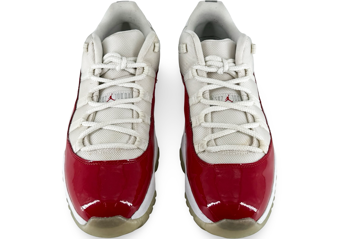 Jordan 11 Retro Low Cherry (2016)