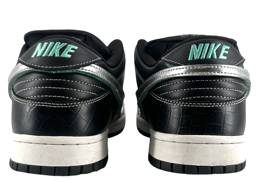 Nike SB Dunk Low Diamond Supply Co. Black Diamond