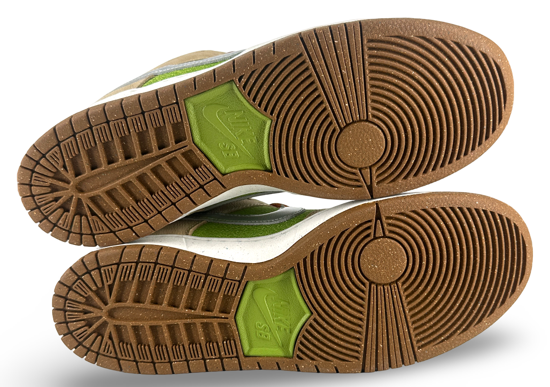Nike SB Dunk Low Escargot