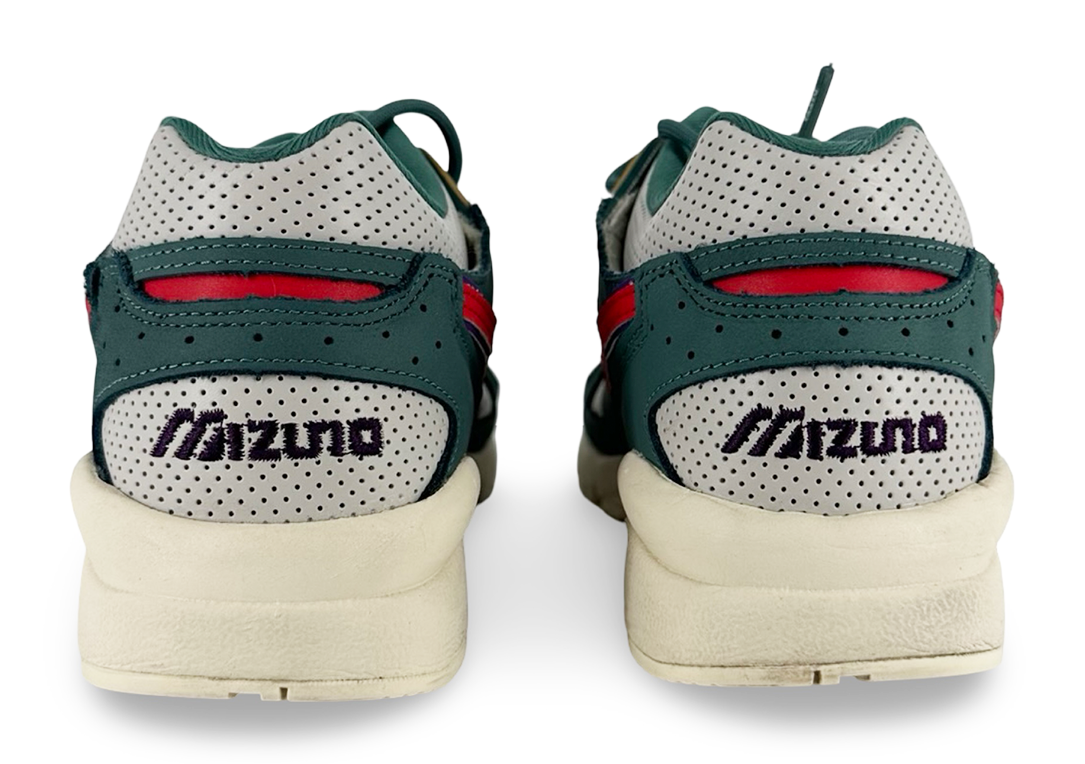 Mizuno Sky Medal Patta Ivory Red Green